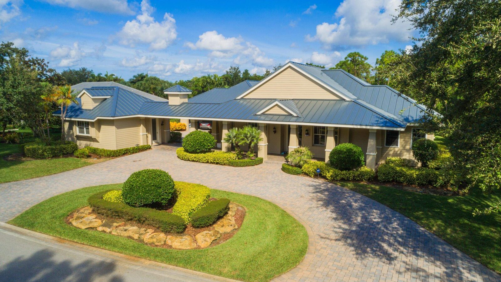 Metal roof with Sherwin-Williams finish